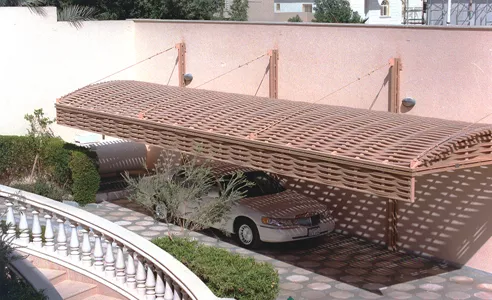 صورة مظلة سيارة خشبية